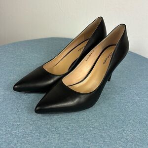 Bacia Black Leather Pointed Toe Classic High Stiletto Pumps Size 38